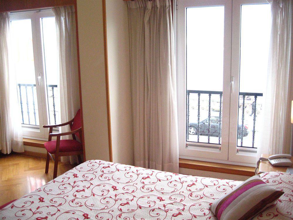 Hotel Cristal 2 آكورونيا المظهر الخارجي الصورة